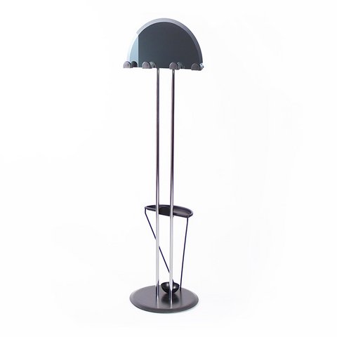 Garderobenständer mit Spiegel 
                        - Artikel-Nr: 204005, 
                        © Alle Rechte bei CongressTeam Dresden GmbH